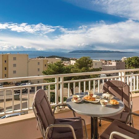 1 Bedroom Stunning Apartment In Makarska Luaran gambar
